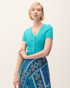 Blusa Tejido Canalé Turquesa Escote V Con Botones