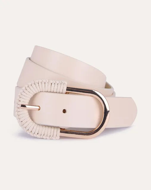 Cinturón De Piel Off White Hebilla Tejida En Combinación