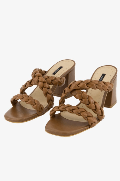 Sandalia piel tiras trenzadas